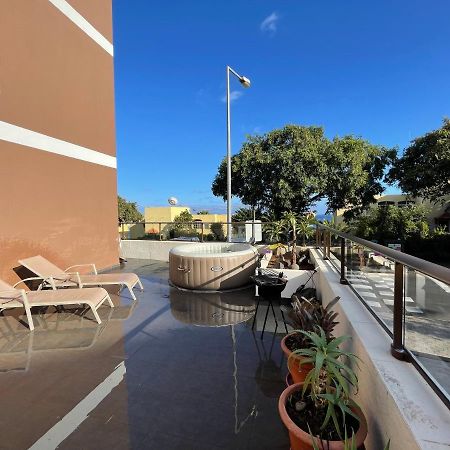 Апартаменты Terrace With Ocean View Канису Экстерьер фото